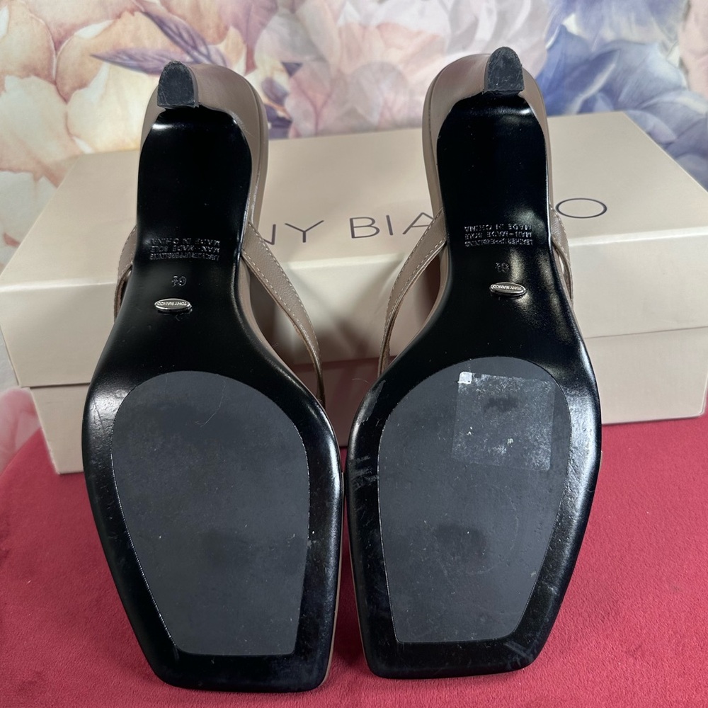 Tony Bianco Topaz Sandal in Liqueur leather kitten heel open toe flip flop - Picture 10 of 11
